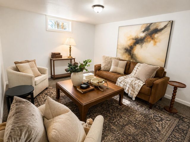 1407 W Kiernan Ave, Spokane, WA 99205