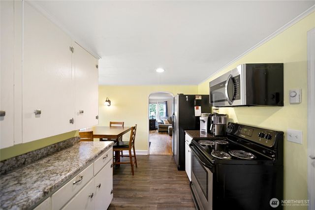 3704 W Arsenal Way, Bremerton, WA 98312