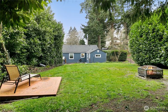 3704 W Arsenal Way, Bremerton, WA 98312