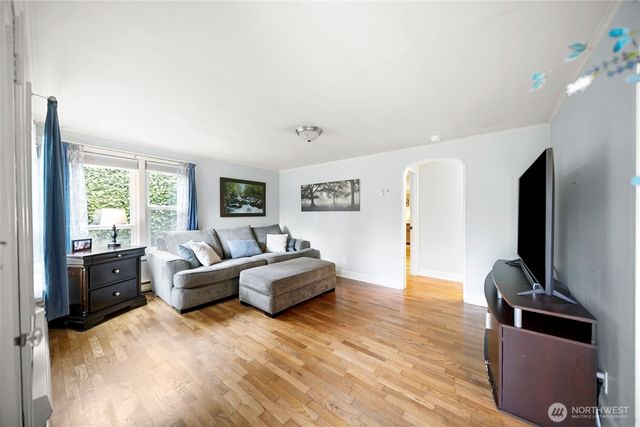 3704 W Arsenal Way, Bremerton, WA 98312