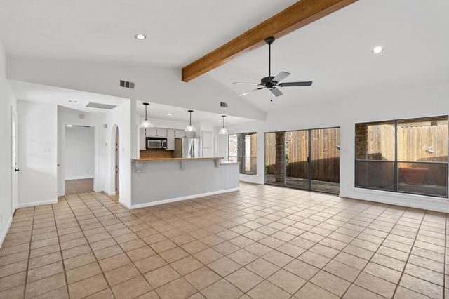 1108 Hi Stirrup 12, Horseshoe Bay, TX 78657