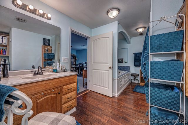 115292 S Forsman, Eufaula, OK 74432