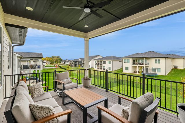 18043 Townsend Drive, Clive, IA 50325