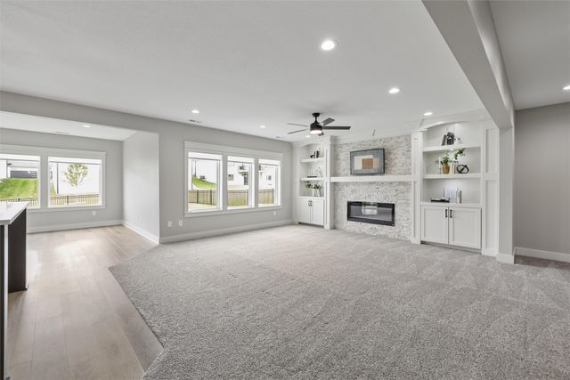 18043 Townsend Drive, Clive, IA 50325