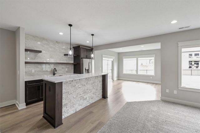 18043 Townsend Drive, Clive, IA 50325