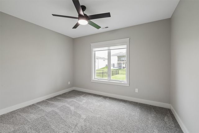 18043 Townsend Drive, Clive, IA 50325