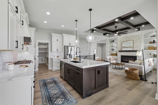 18043 Townsend Drive, Clive, IA 50325
