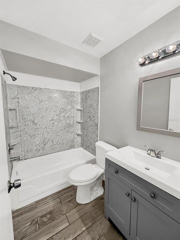 105 NORTHLAKE DRIVE 105, Sanford, FL 32773