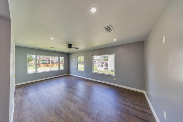 1106 11th Street, Galena Park, TX 77547