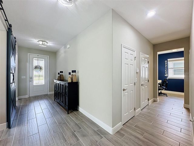 174 SILVER MAPLE ROAD, Groveland, FL 34736
