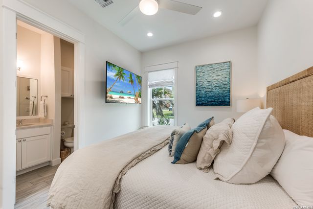 709 Sunrise, Port Aransas, TX 78373