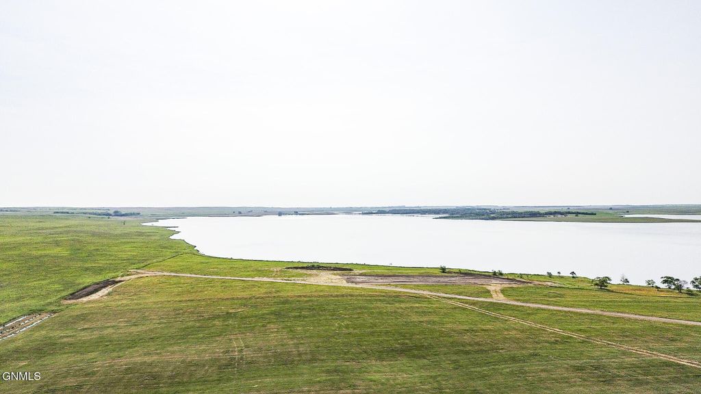 00 East 30 Drive, Medina, ND 58467 photo 10