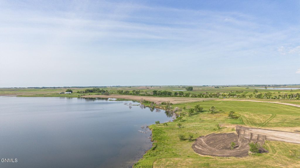 00 East 30 Drive, Medina, ND 58467 photo 11