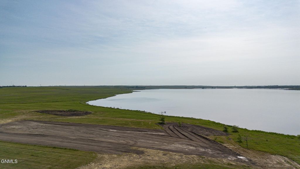 00 East 30 Drive, Medina, ND 58467 photo 4