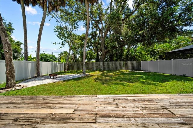 2318 29TH AVENUE E, Palmetto, FL 34221