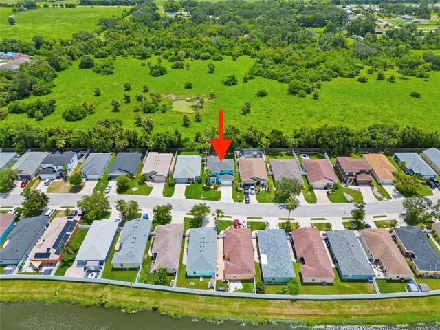 2318 29TH AVENUE E, Palmetto, FL 34221