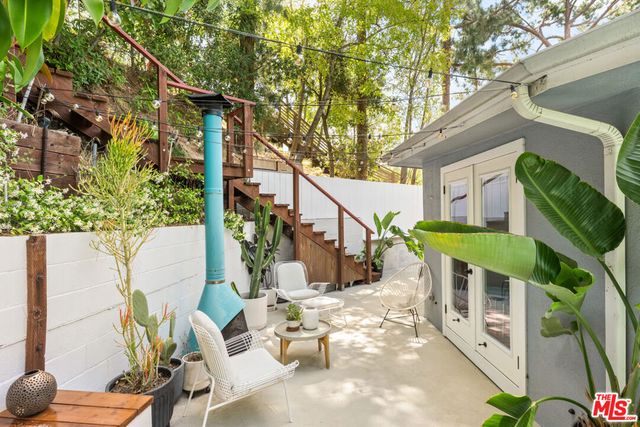 3744 Buena Park Drive, Studio City, CA 91604