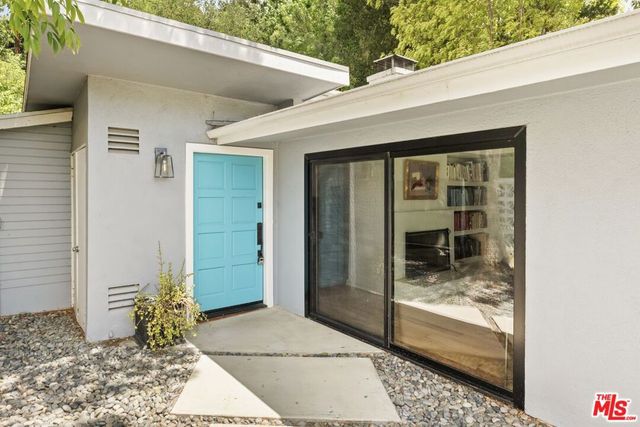 3744 Buena Park Drive, Studio City, CA 91604