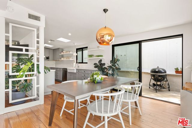 3744 Buena Park Drive, Studio City, CA 91604