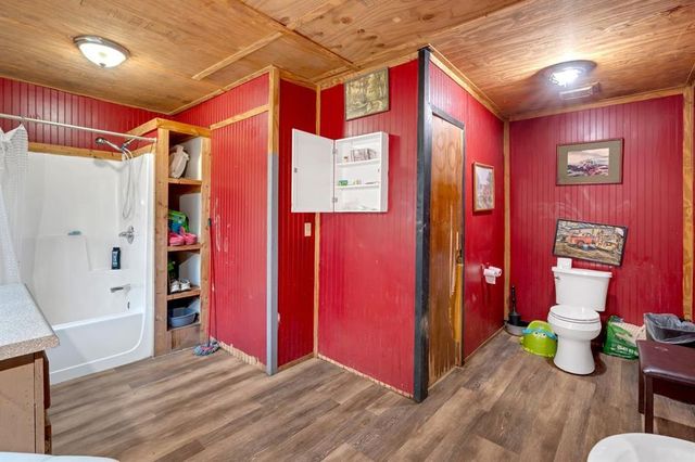 790 HUTCHINGS MOUNTAIN Road, Rockmart, GA 30153