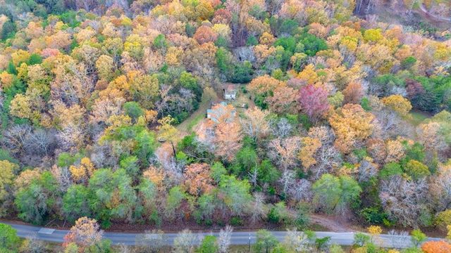 790 HUTCHINGS MOUNTAIN Road, Rockmart, GA 30153