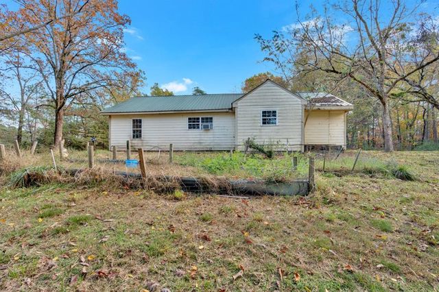 790 HUTCHINGS MOUNTAIN Road, Rockmart, GA 30153