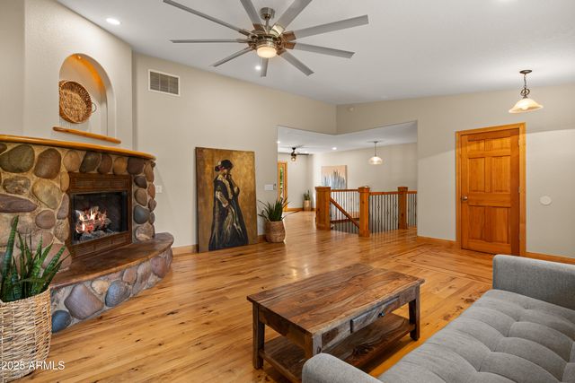 220 Concho Drive, Sedona, AZ 86351