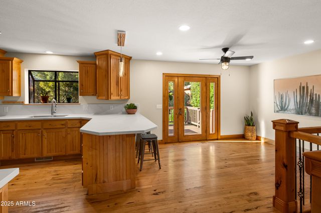 220 Concho Drive, Sedona, AZ 86351