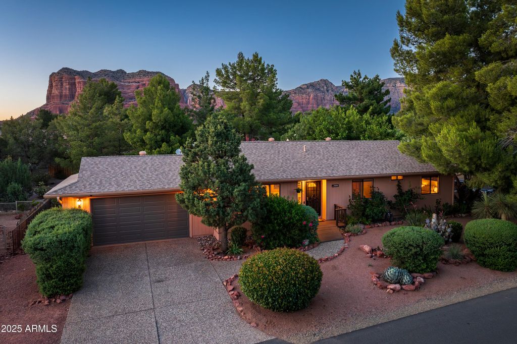 220 Concho Drive, Sedona, AZ 86351