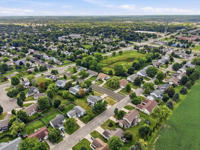 2348 Steven Street, Sun Prairie, WI 53590