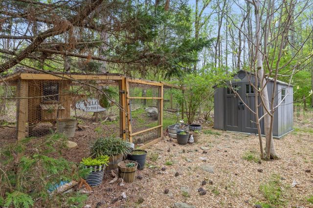 590 Springhill Dr, NE, Cleveland, TN 37312