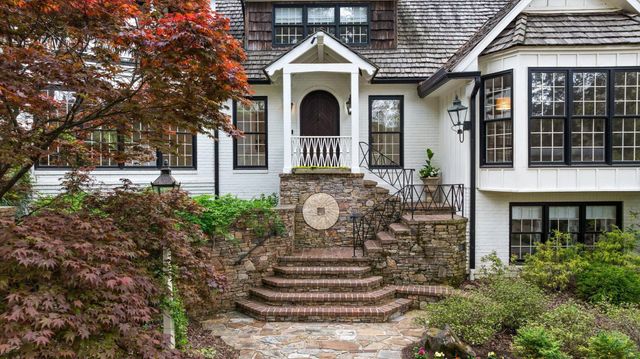 590 Springhill Dr, NE, Cleveland, TN 37312