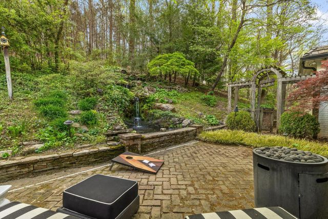 590 Springhill Dr, NE, Cleveland, TN 37312