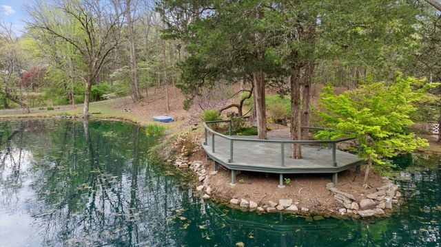 590 Springhill Dr, NE, Cleveland, TN 37312