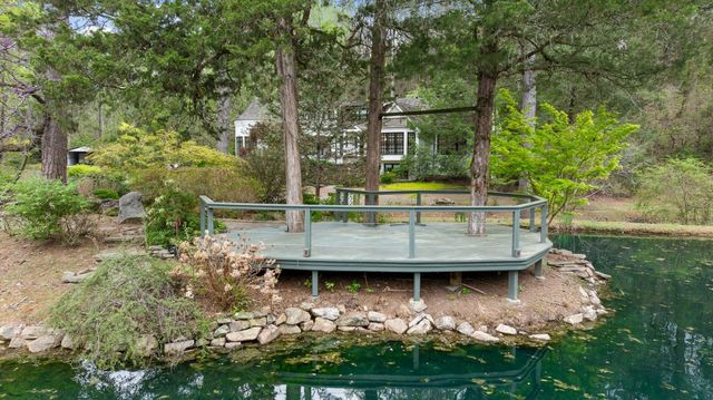 590 Springhill Dr, NE, Cleveland, TN 37312