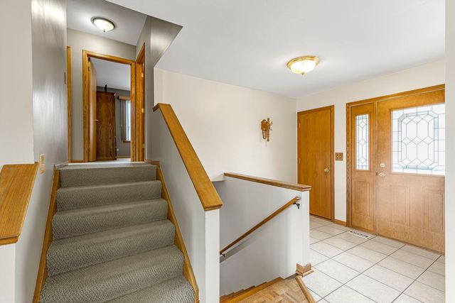 218 Mastodon Drive, Ingleside, IL 60041