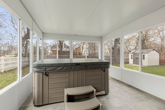 218 Mastodon Drive, Ingleside, IL 60041