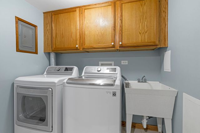 218 Mastodon Drive, Ingleside, IL 60041