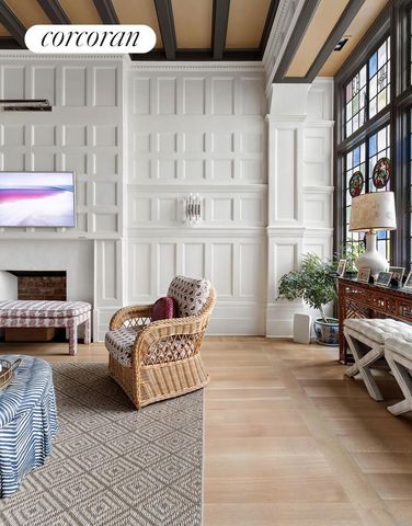 9 E 82ND Street, New York City, NY 10028