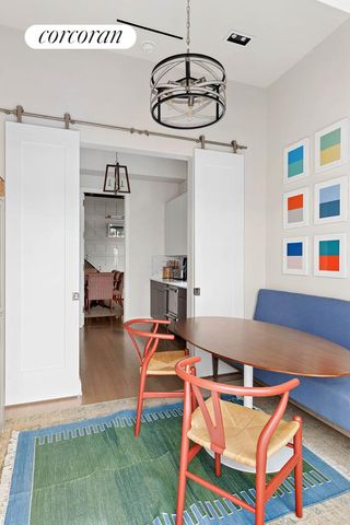 9 E 82ND Street, New York City, NY 10028