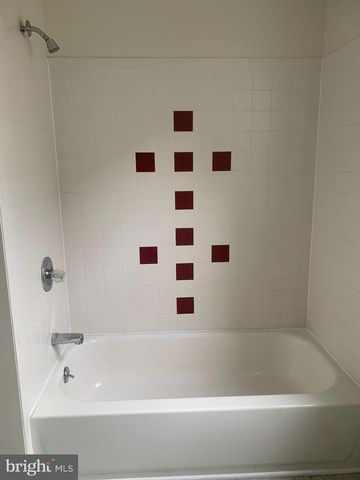 528 FITZWATER ST, Philadelphia, PA 19147