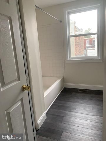 528 FITZWATER ST, Philadelphia, PA 19147