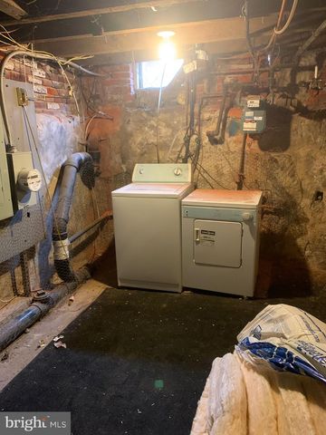 528 FITZWATER ST, Philadelphia, PA 19147