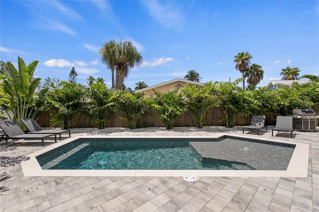 503 JANICE PLACE, Indian Rocks Beach, FL 33785