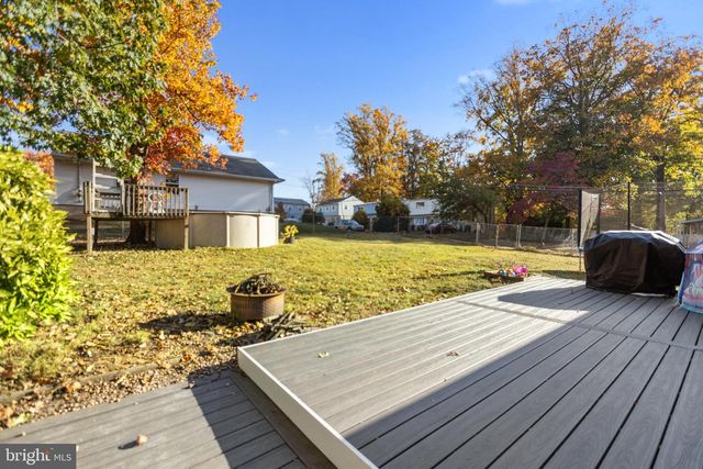 1801 N HILLS AVE, Willow Grove, PA 19090