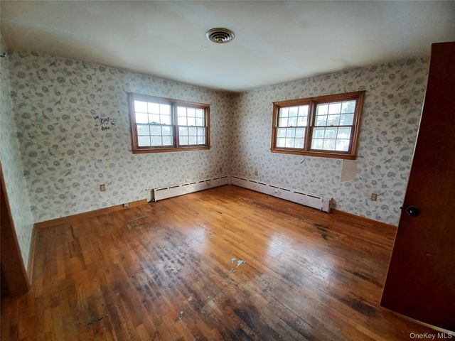 3 Top Notch Road, Middletown, NY 10940