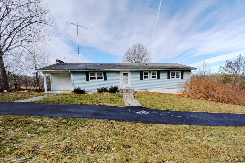 3 Top Notch Road, Middletown, NY 10940