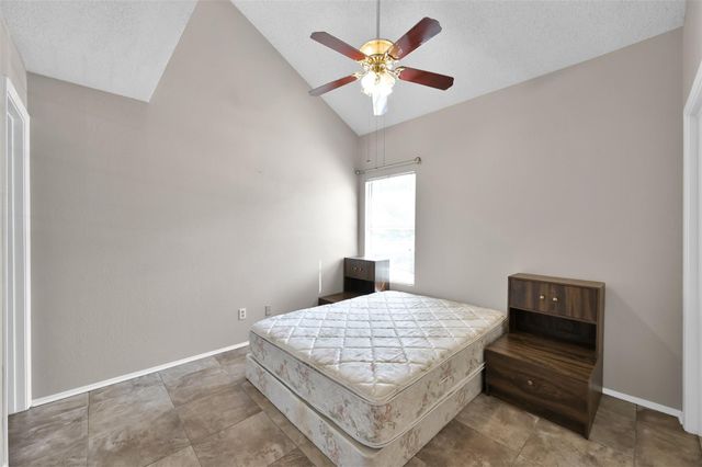 12900 Walden Road 904, Montgomery, TX 77356