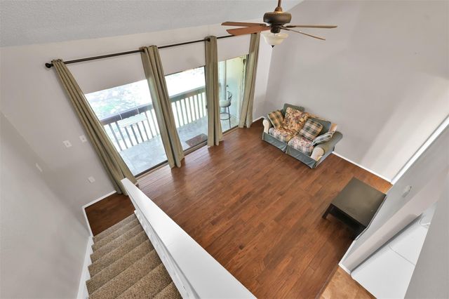 12900 Walden Road 904, Montgomery, TX 77356