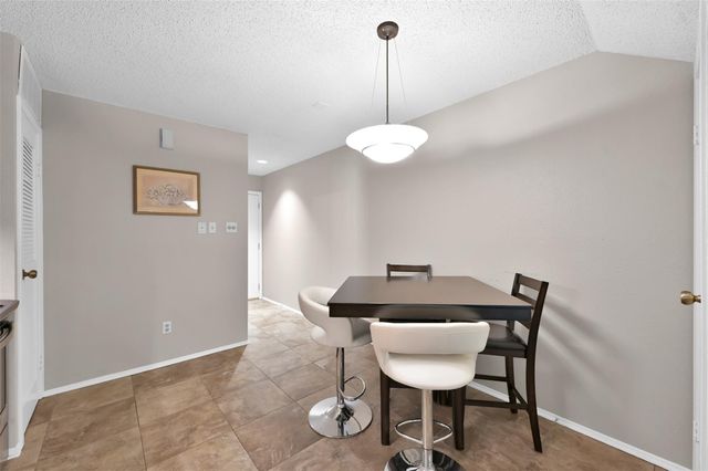 12900 Walden Road 904, Montgomery, TX 77356